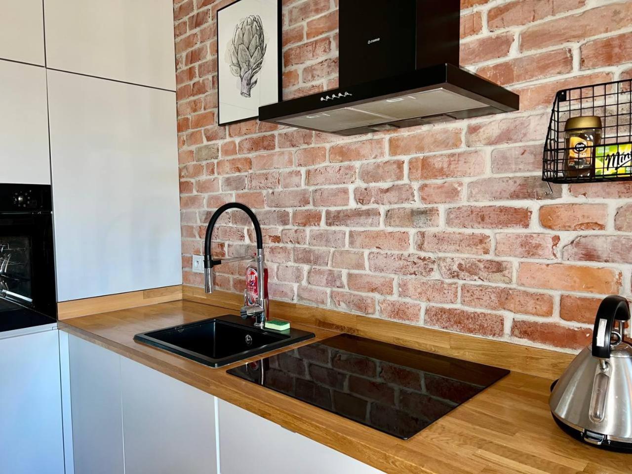 Modern Flat In The Centre - By Hik Apartments 바르샤바 외부 사진